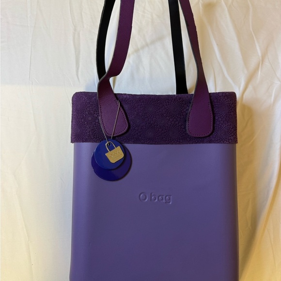 O bag Elegant Purple Tote with Structured Design and Charm Accent with trim - Picture 1 of 12